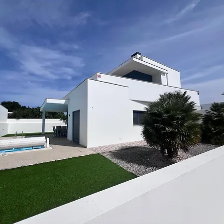 Villa Alivia Nadadouro